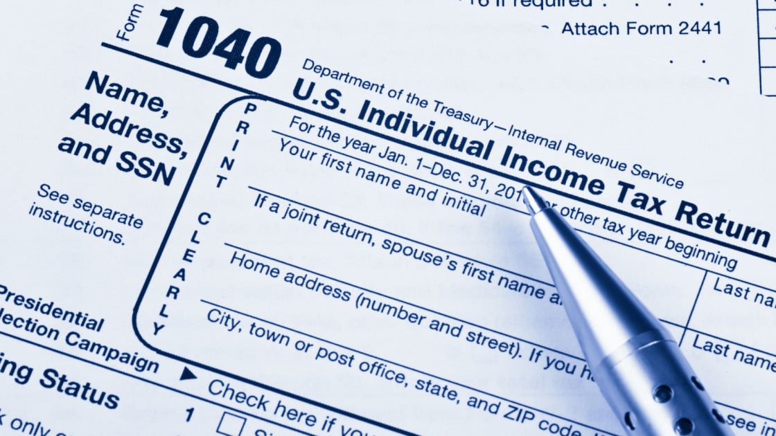 New Survey: Rate Your Prefered Income Tax Prep Apps to WIN