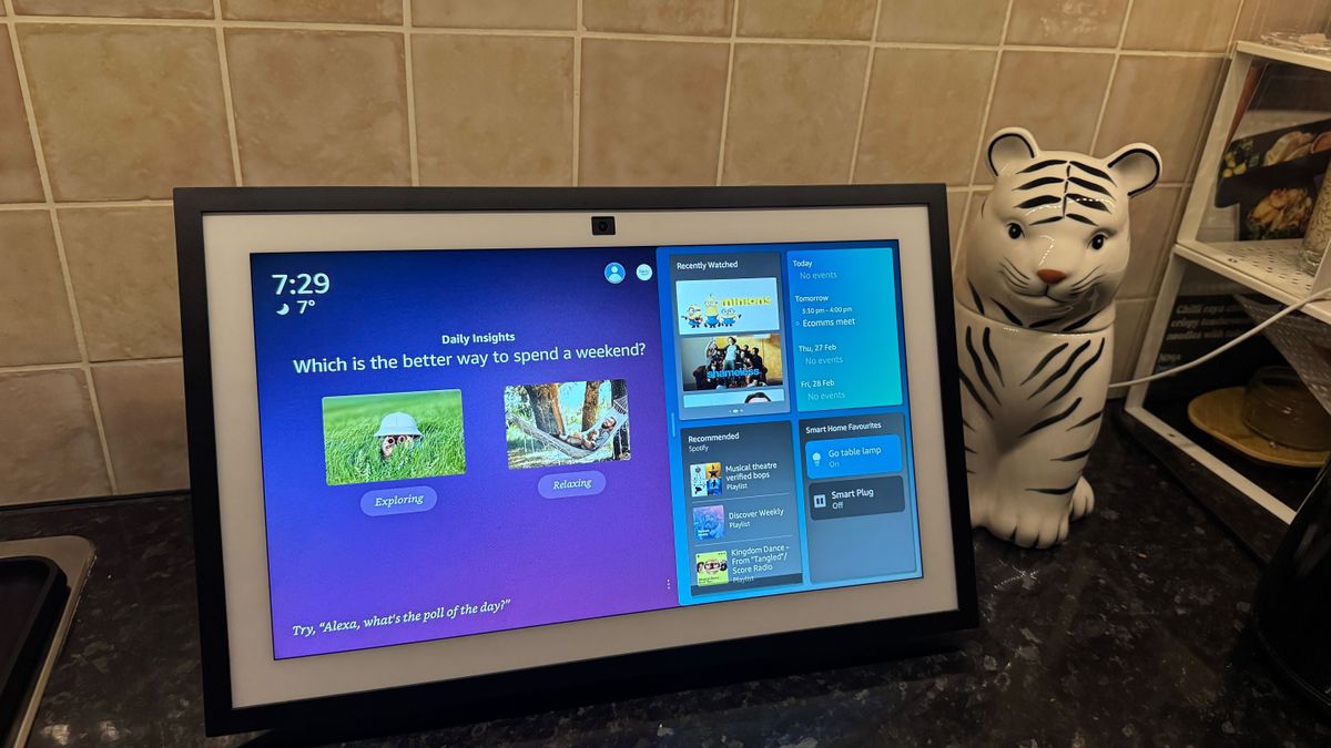 Amazon Echo Show 15 (Gen 2) review: half Fire TV, half smart home hub, but wholly middle of the road