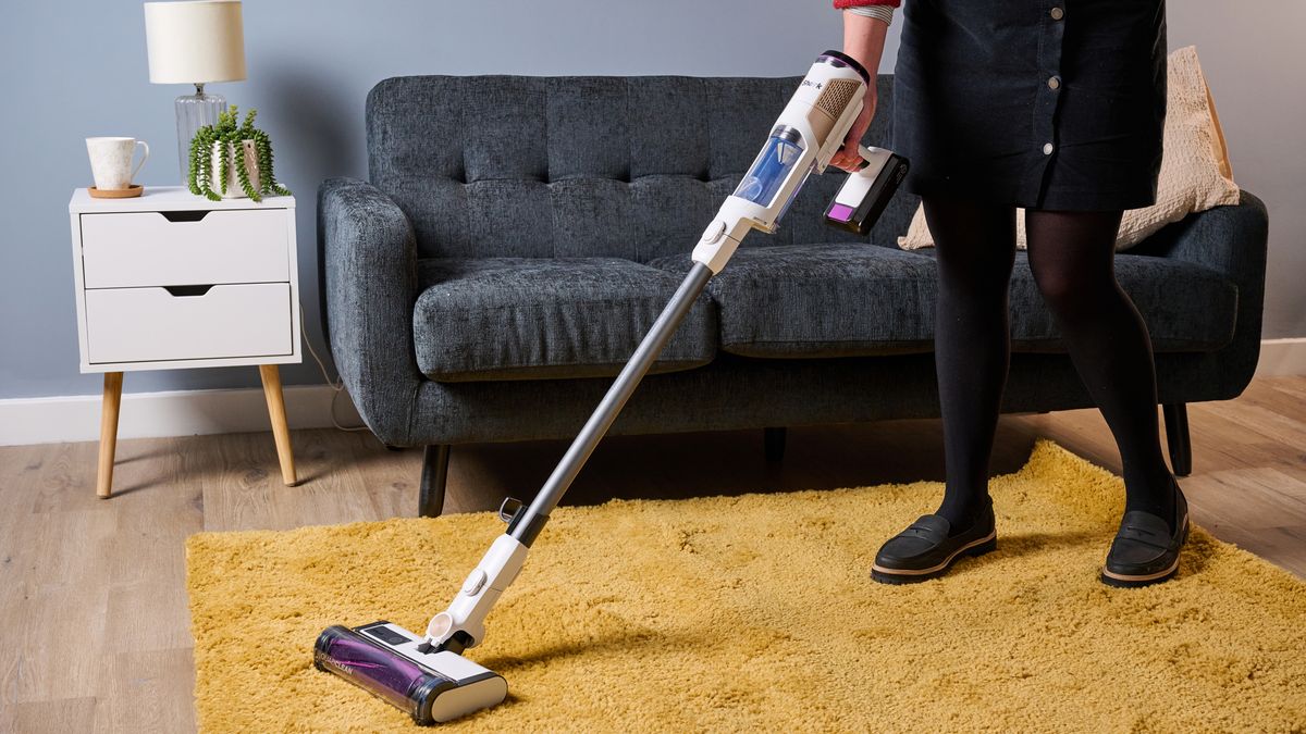 Shark Detect Pro Cordless vacuum review: lightweight, efficient and great value
