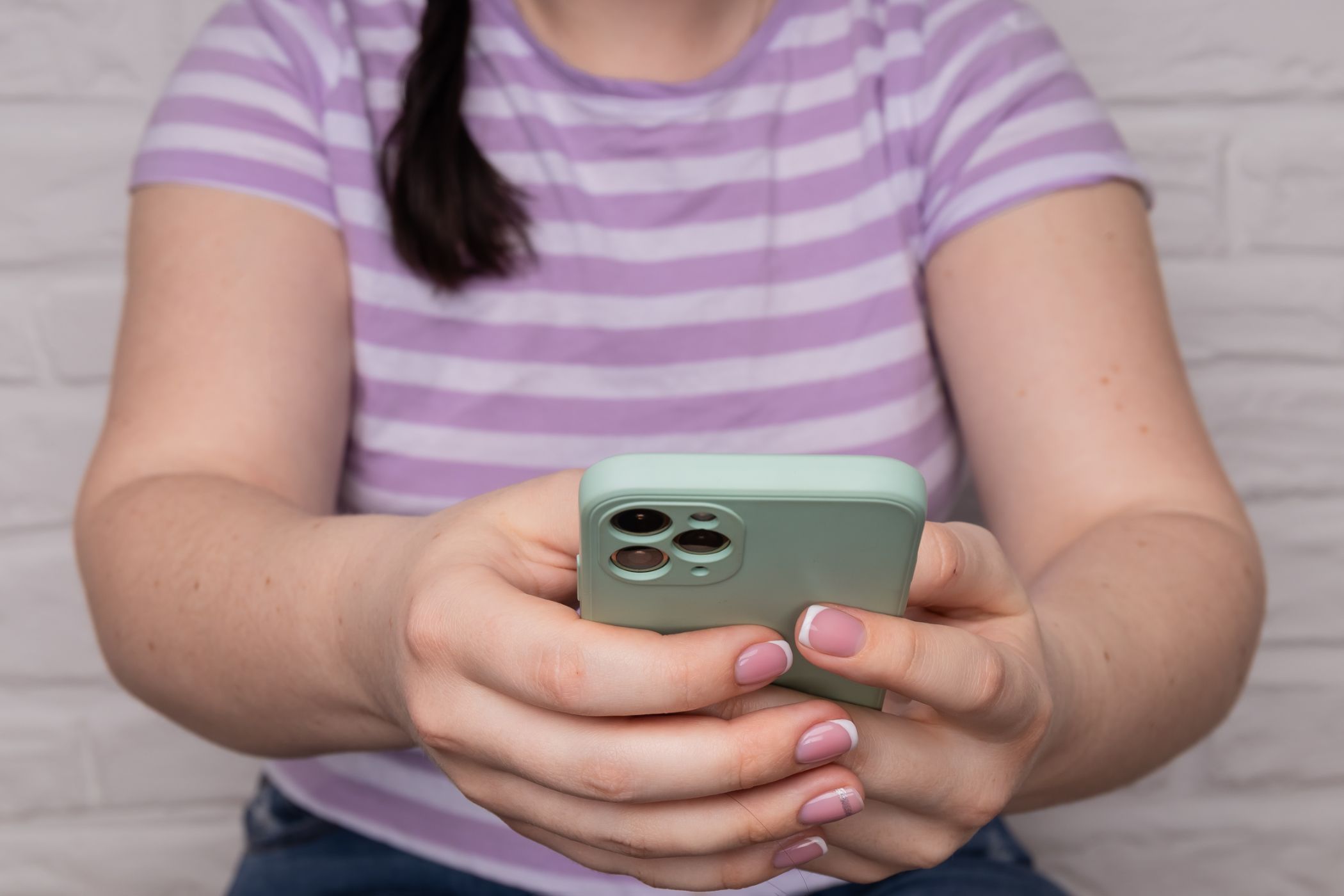 Should Kids Have Their Own Apple Accounts?