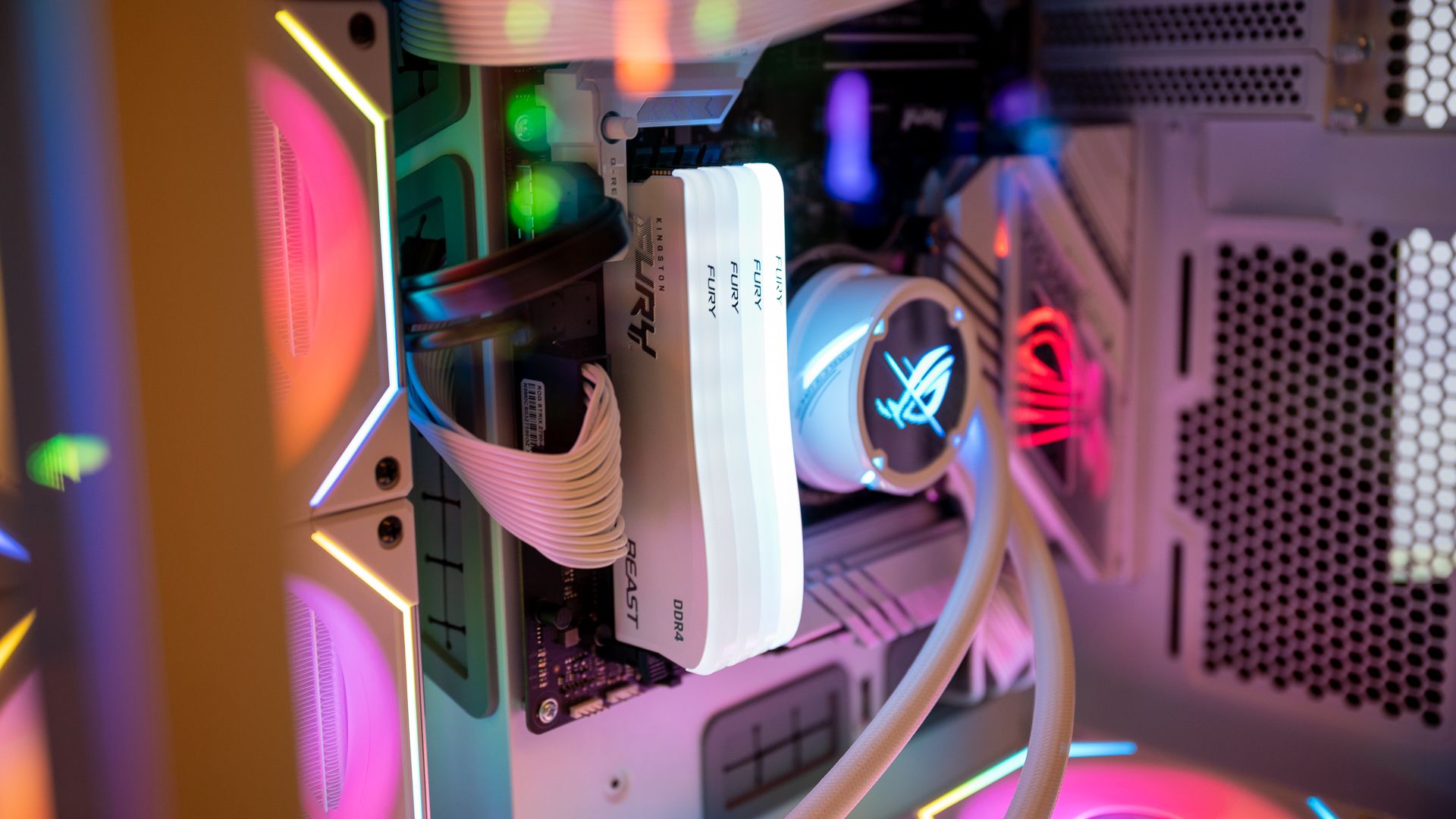 Building a PC? Follow This Build Order to Make It Easy