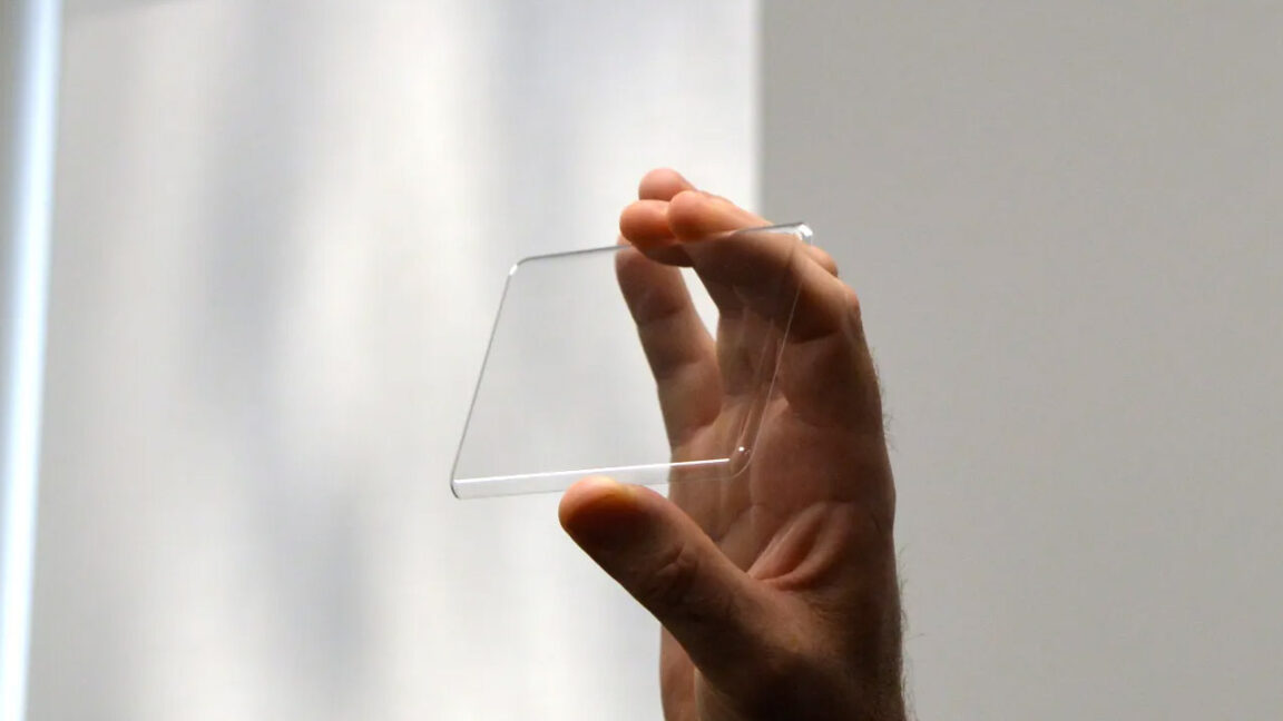 Corning’s new Apple-like ceramic glass might save your next phone from disaster