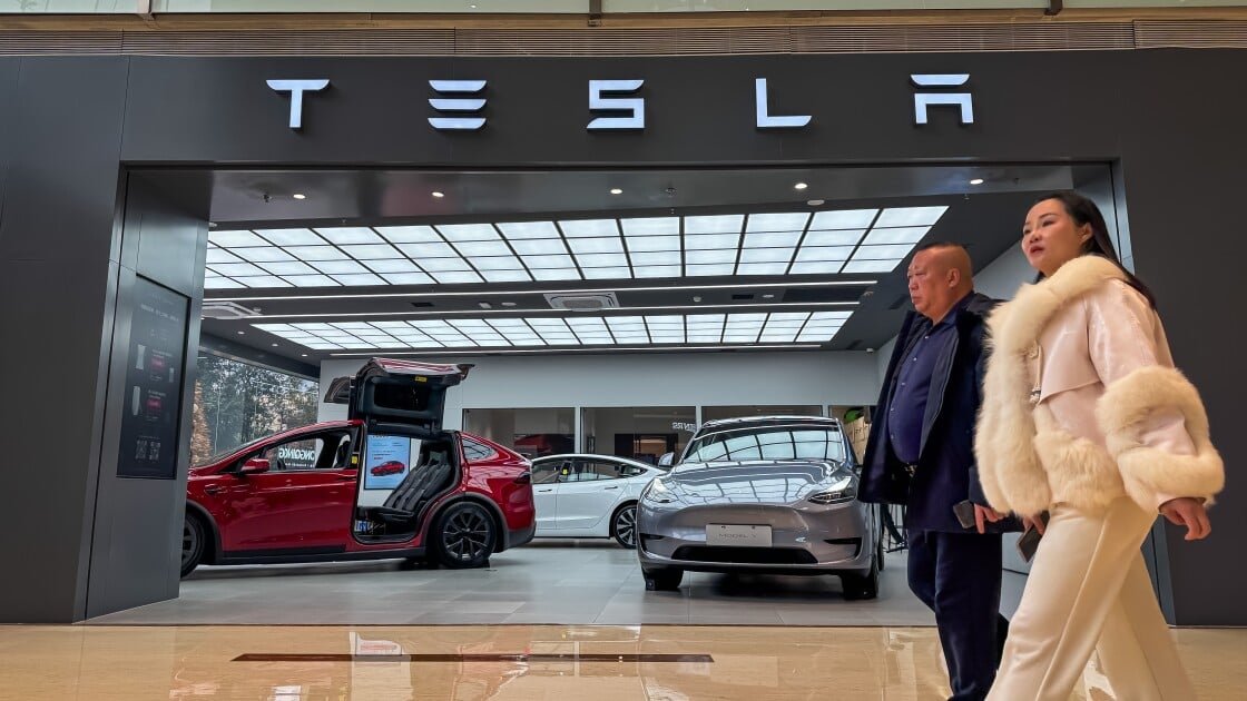 Tesla Stops Selling Model S, X in China As Tariffs Soar