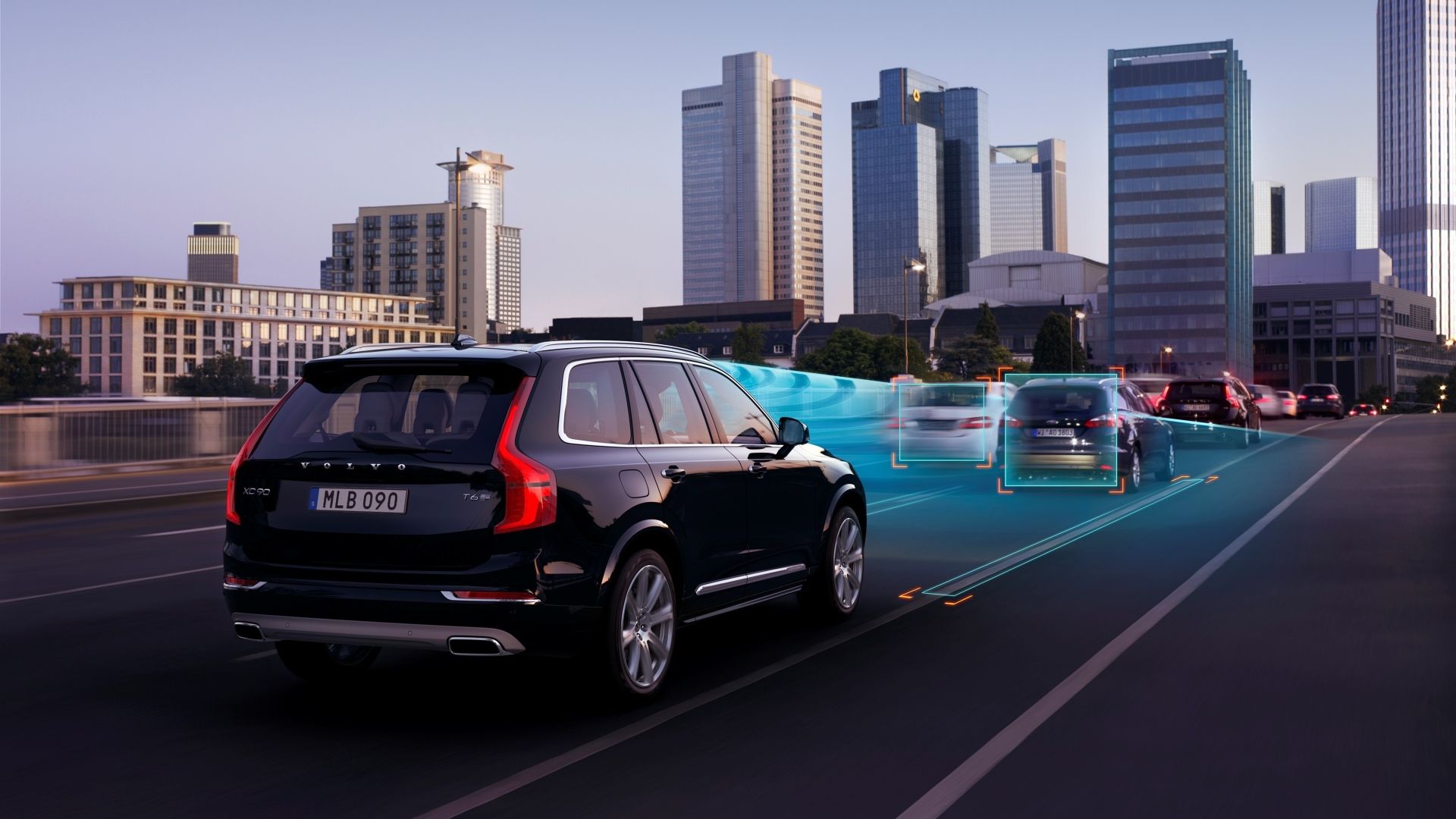 Best Luxury Crossovers With Advanced Safety Features in 2025