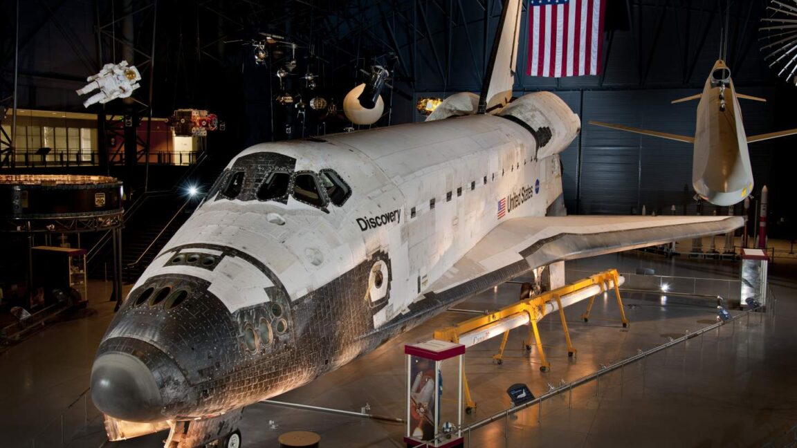 Why are two Texas senators trying to wrest a Space Shuttle from the Smithsonian?