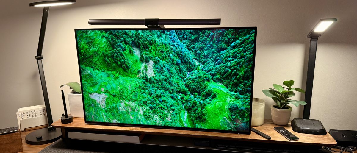 Dell UltraSharp U3225QE monitor review