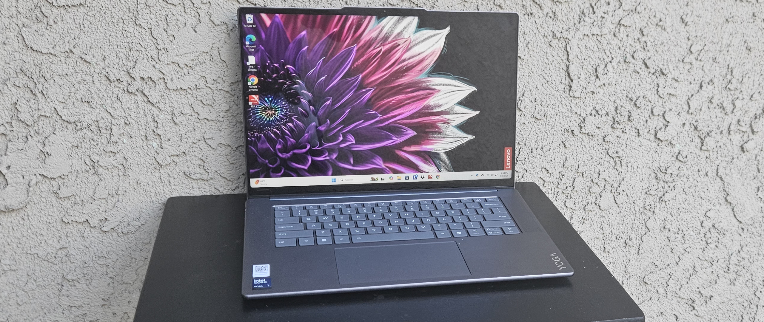 Lenovo Yoga Slim 7i Aura Edition review: Affordable and performant with a few drawbacks in design