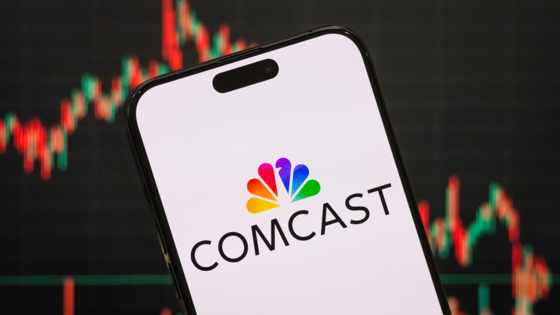 Comcast president bemoans broadband customer losses: “We are not winning”