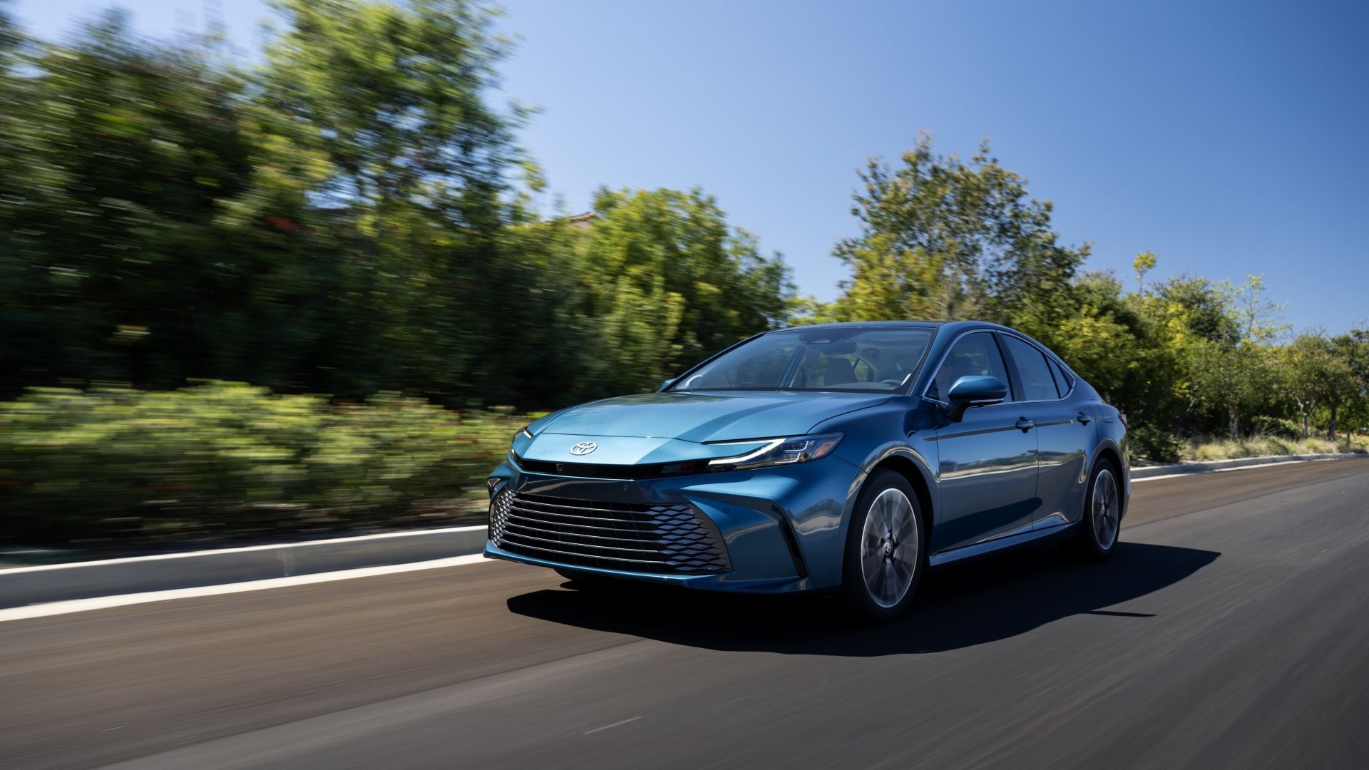 Top 10 Most Efficient Hybrid Cars in 2025: Best Fuel-Saving Picks
