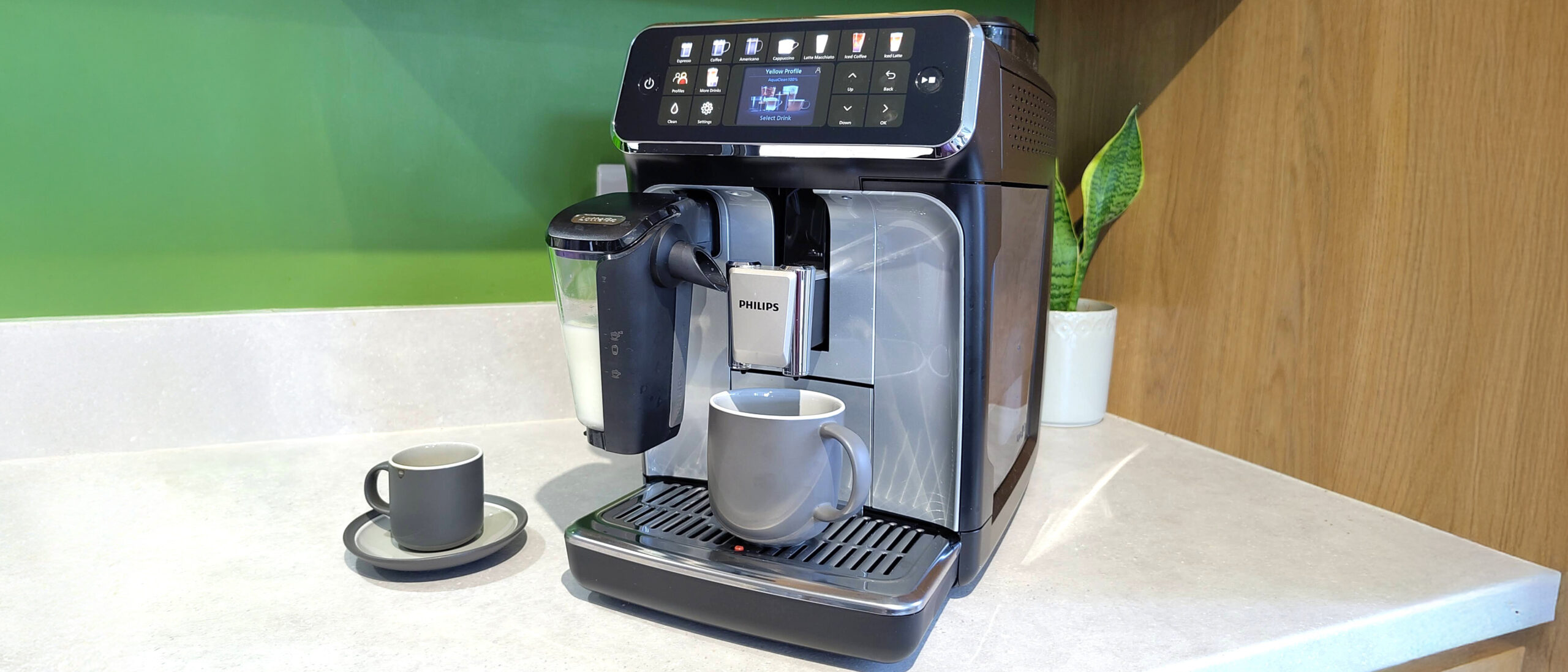 Philips LatteGo 5500 Series review: beautifully brewed espresso for one or two people at the press of a button
