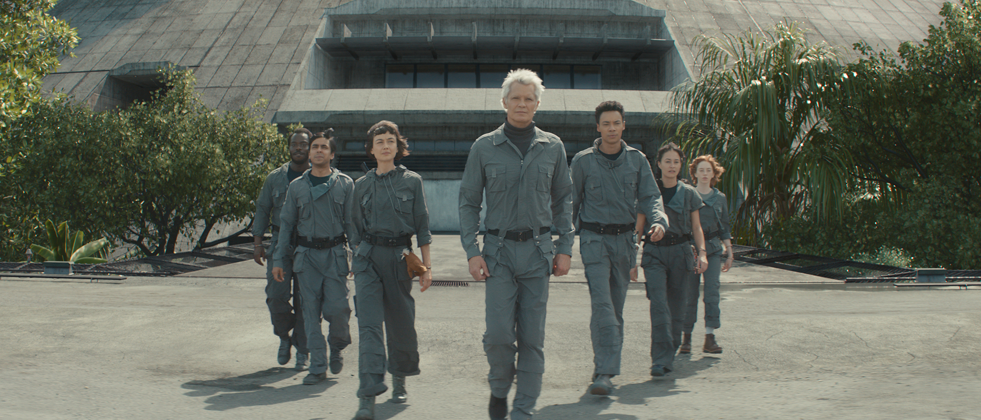 ‘Alien: Earth’ review: a facehugging delight that hatches a big surprise or two for the long-running sci-fi horror franchise